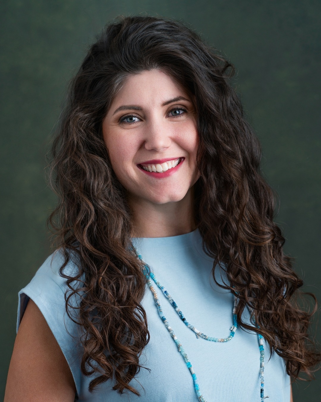 alyssa headshot