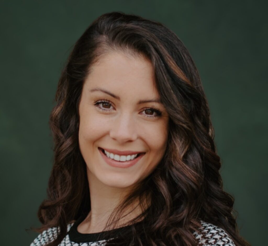 michaela headshot